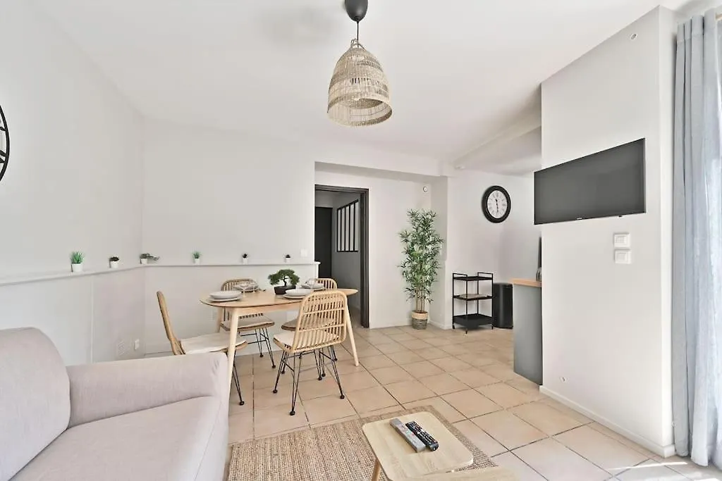 Ferienwohnung L'Olivier - 2 Terrasses - Clim Ac - Wifi - Proche Theatres Avignon Frankreich